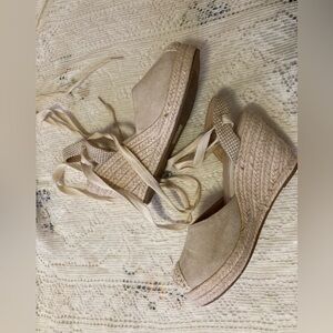 Women’s Size 37 Tan Espadrilles Wedge Sandals